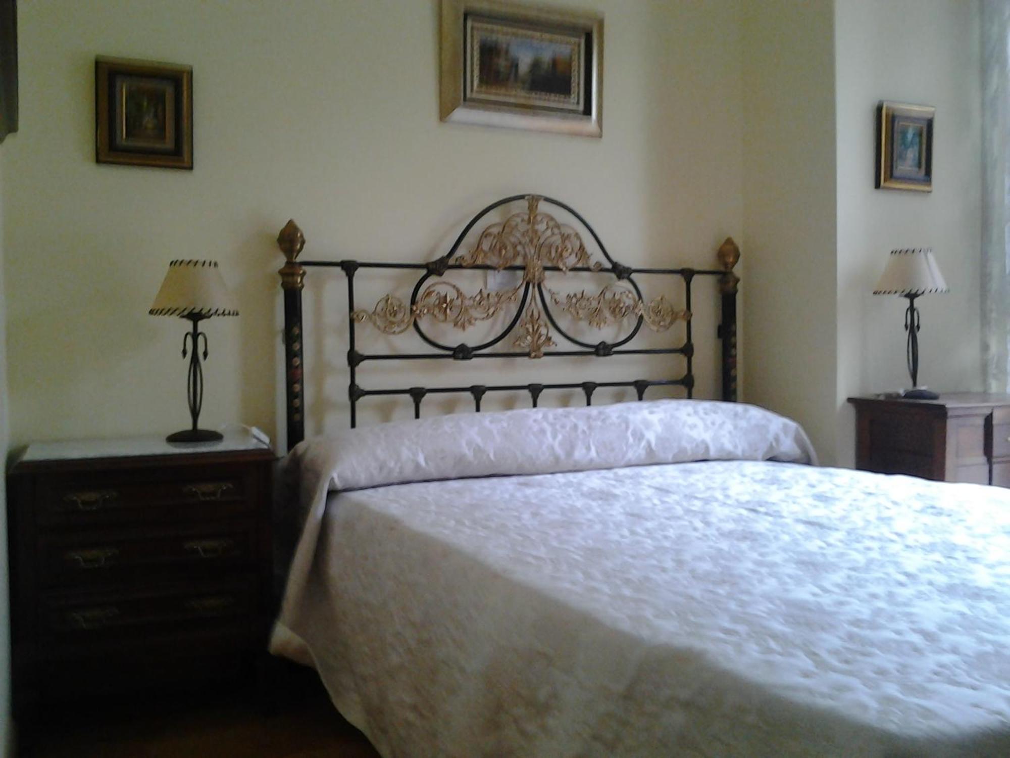 Albergue Victoria Cirueña Esterno foto