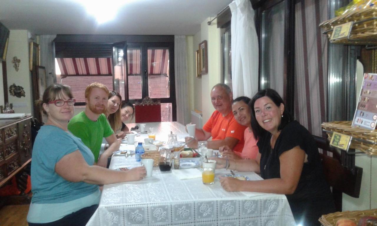 Albergue Victoria Cirueña Esterno foto